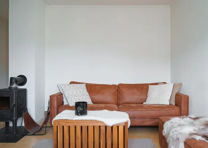2 And 3 Rooms Apartments